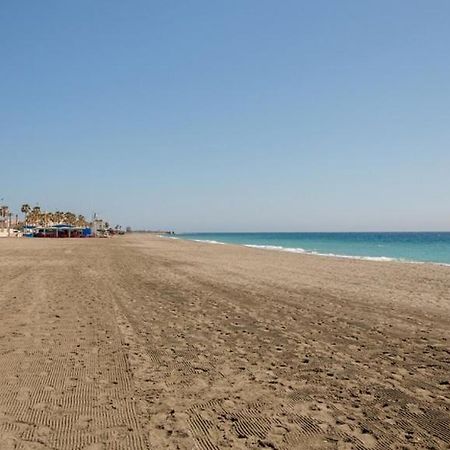 Apartamento 5 Home Suites Almeria Exterior photo